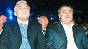 Victor și Giovanni Becali, infectați cu coronavirus. Care este starea lor de sănătate