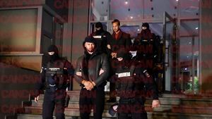 Mesajul lui Andrew Tate din arest! Ce a transmis magnatul înainte de a ajunge în fața magistraților