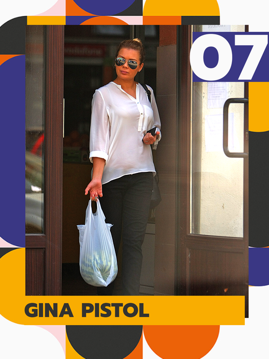TOP 50 sexy-gospodine chiar şi de ziua lor! Bianca Drăguşanu, Gina Pistol sau Iulia Vântur au luat situaţia-n mâini şi au rezolvat singure treaba!