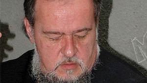 Crestinii vor fi in soc cand vor vedea ce a putut sa faca acest preot! Oficialii se vor infuria si-l vor da afara in suturi