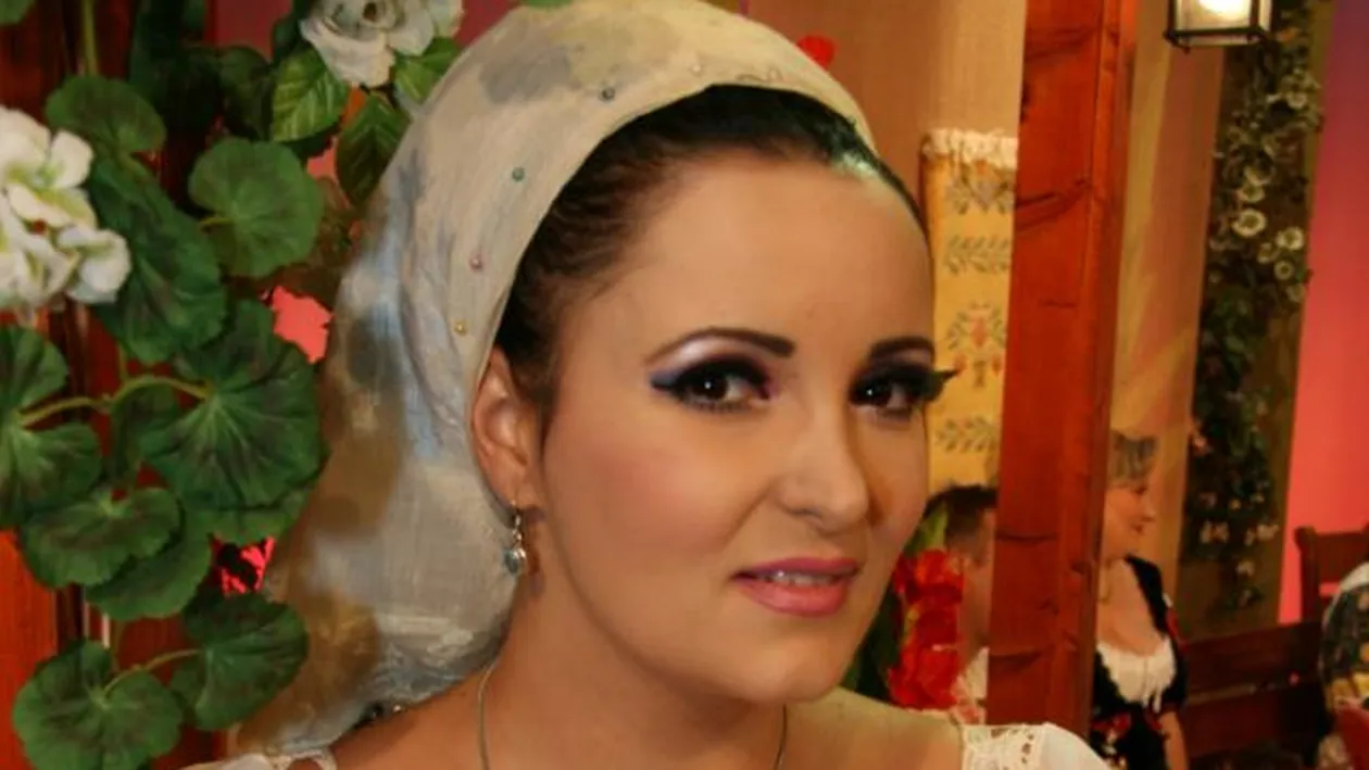 Nicoleta Luciu a muzicii populare s-a ales cu arsuri serioase in urma unei proceduri de infrumusetare!