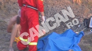 Un tanar de 19 ani a murit dupa ce a salvat o adolescenta de la inec