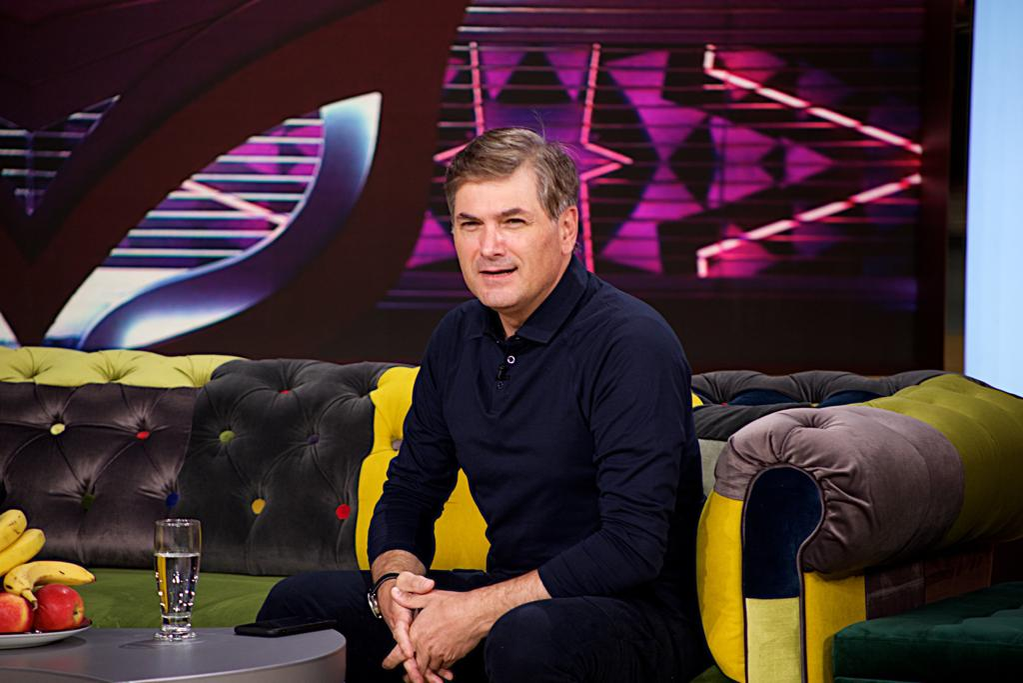 Pregătirea actelor pentru încetarea colaborării cu jurnalistul care ocupă funcția de director de comunicare al TVR este un “cadou” nedorit în Ajun de Crăciun 2020 © Facebook