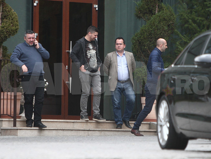 EXCLUSIV Vasile Blaga, şedinţă la cârciumă cu oamenii lui din PNL