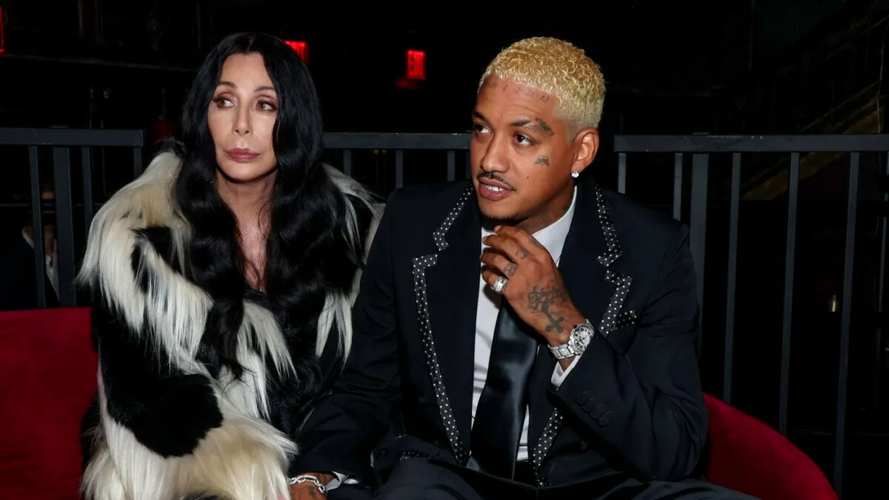 Cher i-a dat ultimatum iubitului ei cu 40 de ani mai tânăr: căsătorie sau adio