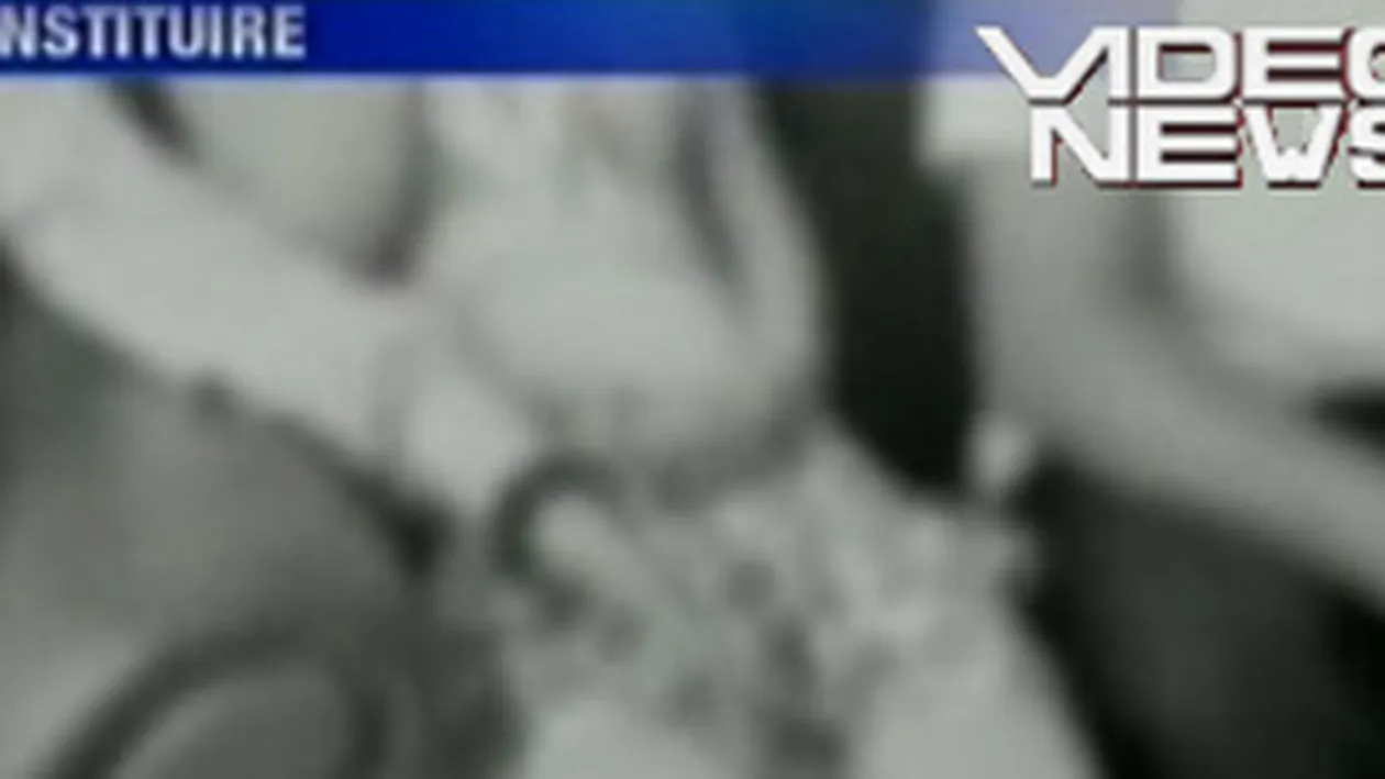 VIDEO Patru militari romani au sechestrat o femeie si au vrut sa profite de ea!