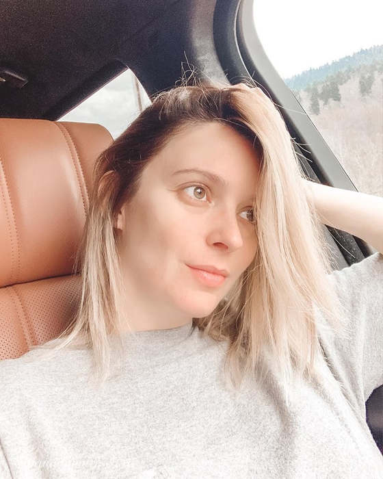 Diana Dumitrescu, o graviduță sexy în costum de baie: ”Mămica vă salută pe toți!”