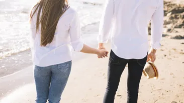 Celebrii actori, din nou împreună la un an de la divorț. Cum au fost surprinși înainte de Crăciun