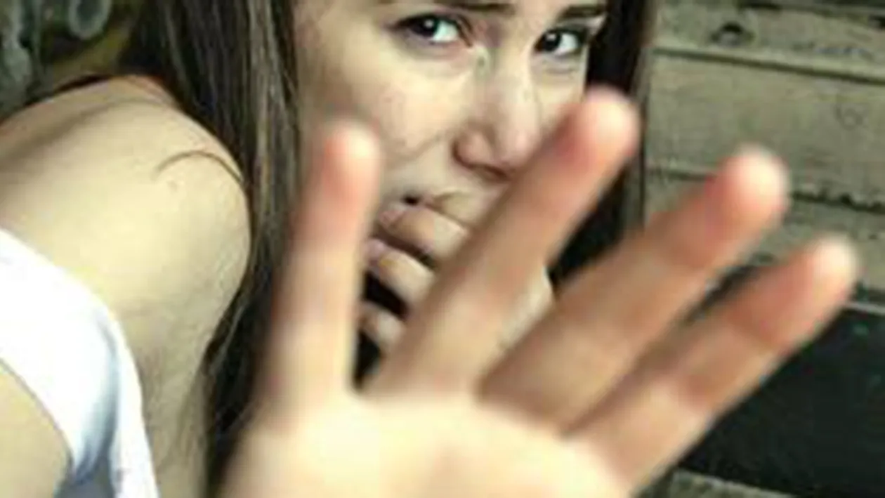 Un politician şi-a dat demisia din cauza unor acuzaţii de agresiune sexuală: Îmi voi apăra cu fermitate nevinovăţia