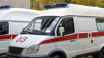 Ghinion incredibil pentru o femeie de 45 de ani. A fost călcată de 3 ori de propria mașină