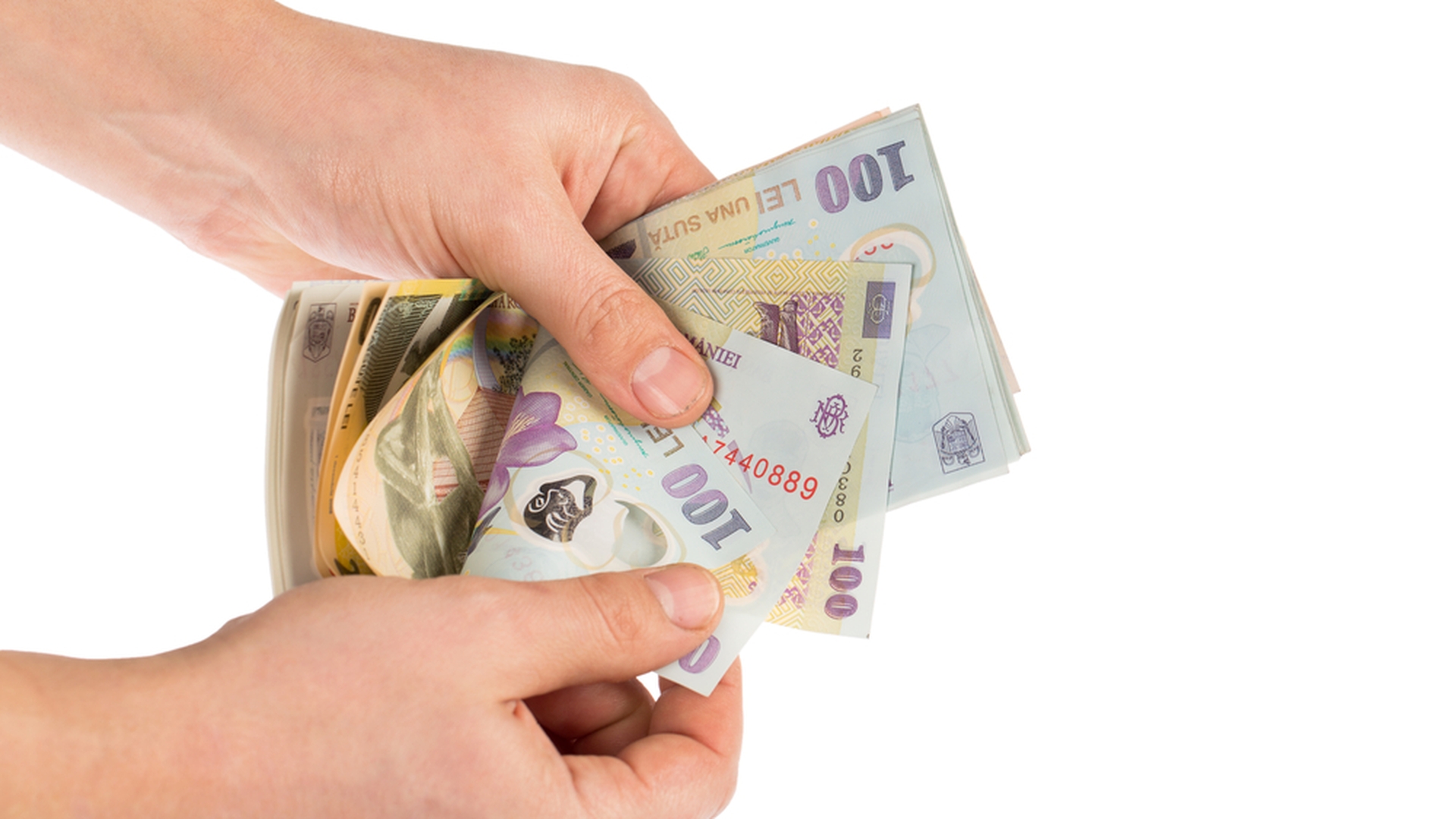 Veste bună pentru români! Salariile cuprinse între 3.000 și 5.000 de lei vor fi mărite. Câți bani se vor acorda în plus