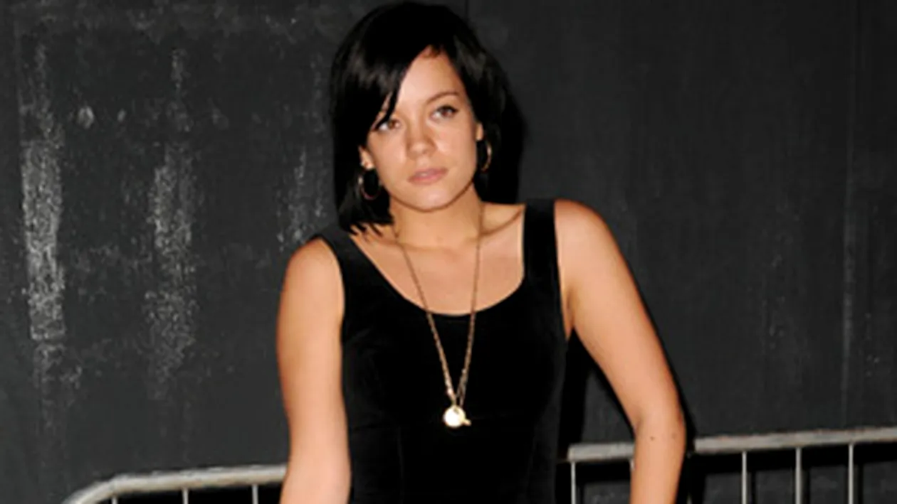 Lily Allen a primit trei distinctii Ivor Novello