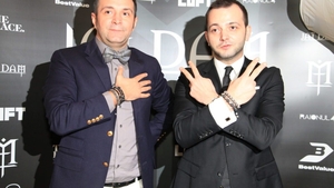 Daniel Buzdugan și Mihai Morar s-au întrecut în versuri la un eveniment. Fanii le-au lăudat creativitatea