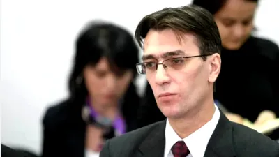 Toni Neacșu explică în ce condiții ar reuși „blitzkrieg-ul” împotriva lui Bolojan: „Puciul e organizat magistral, programul de guvernare și probabil lista de miniștri există deja”