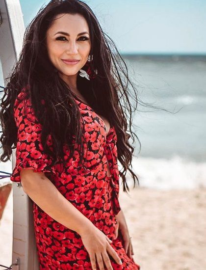Cele mai sexy imagini cu Andra Măruță! Niciodată „cumințica” de la Pro TV nu a apărut așa