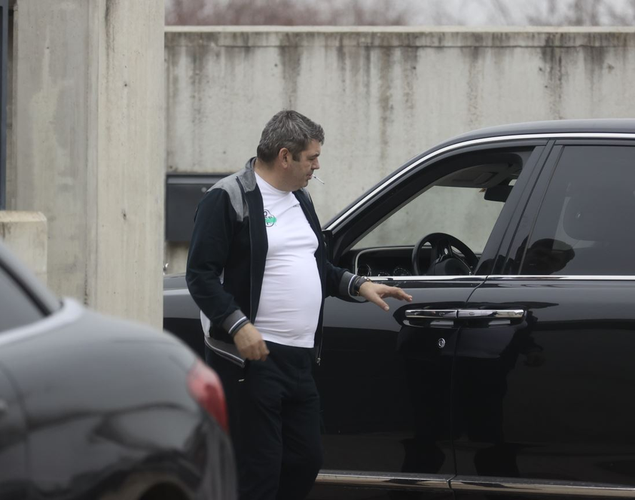 "Regele brutarilor", pasionat de mașinile de lux (Foto: CANCAN.RO)