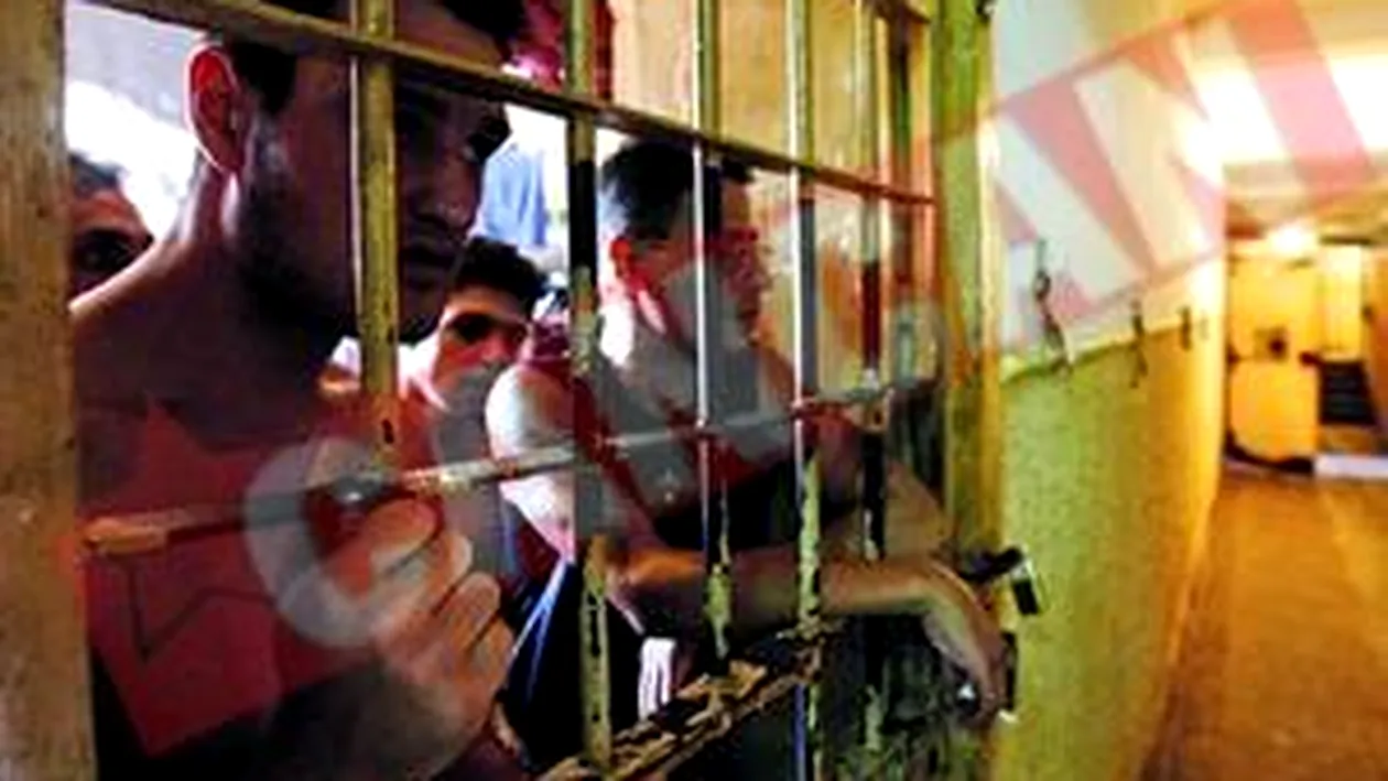 Doar 26 de fugari au fost rearestati