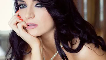 VIDEO Lally, un fost model de succes incinge scena muzicala cu piesa Paradise