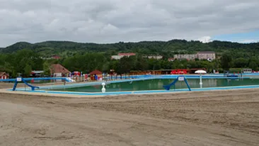 Un baiat de 15 ani s-a inecat la un strand din Ramnicu Valcea