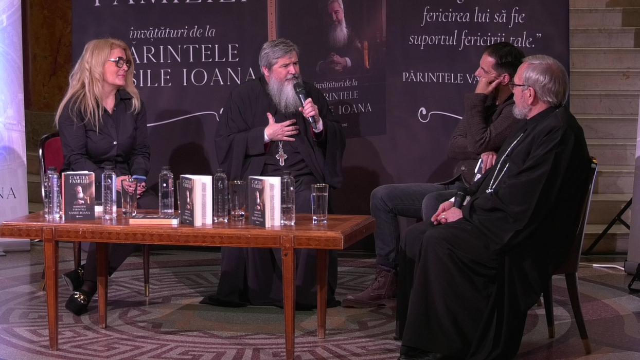 Părintele Vasile Ioana a lansat a lansat "Cartea familiei"