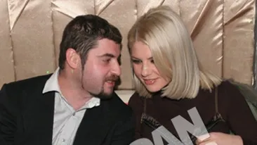 Fostul iubit al Adinei de la Heaven, fortat de judecatori sa-si faca vacanta in Romania! E judecat pentru o inselaciune de trei milioane de euro!