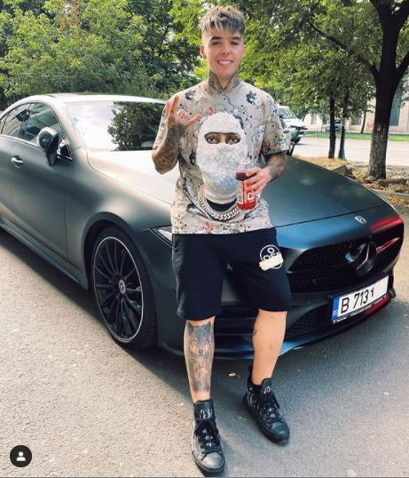 Lino Golden, fericit după ce și-a tunat bolidul de 80.000 €! “Invidioșii ar spune: «Ce este cu panarama asta?»” | FOTO
