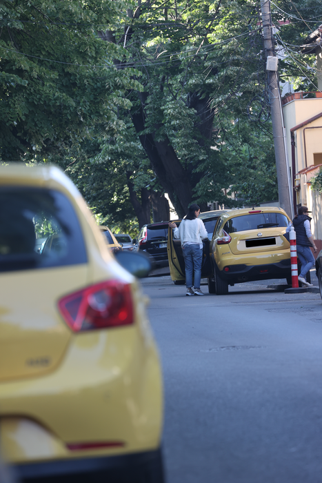 Lavinia Pîrva ajunge acasă (Foto: CANCAN.RO)