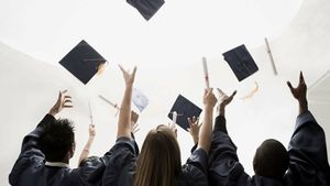 Anunț important pentru studenți! Ministerul Educației tocmai a anunțat investiția de milioane de euro