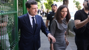 Mirabela Grădinaru a plecat SINGURĂ în vacanță, cu copiii. Motivul pentru care Nicușor Dan a rămas acasă