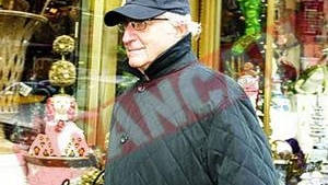 Bernard Madoff a iesit la plimbare pe Park Avenue