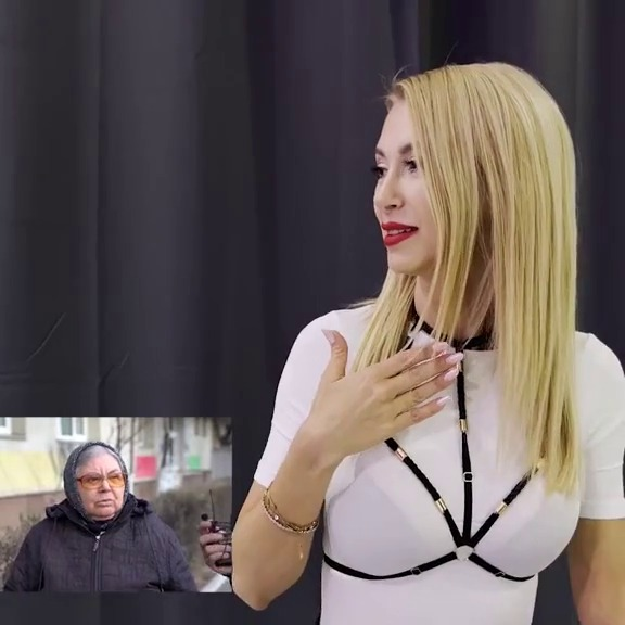 Andreea Bălan, amuzată de reacția doamnei care a făcut-o capră (Foto: Captură Video)