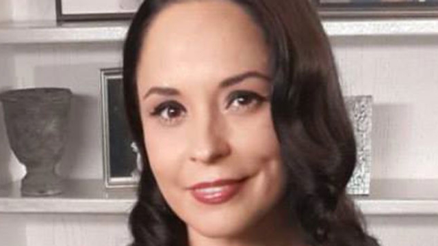 Gafa majora facuta de Andreea Marin: sanii vedetei s-au "revarsat" din rochie! Cum a aparut imbracata fosta "Zana"
