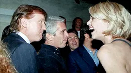 Adevărul despre pozele compromițătoare în care apare Donald Trump cu fetele lui Jeffrey Epstein! „Au fost transmise FBI-ului”