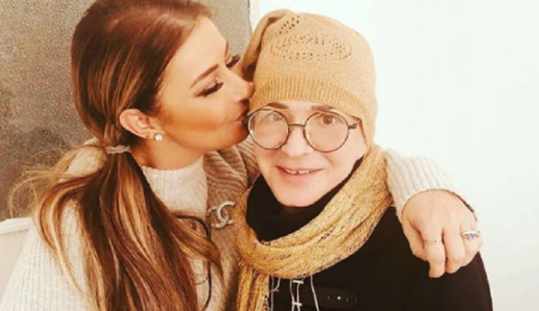 Ionela Prodan se află internată la spitalul Elias