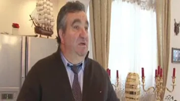 Vezi in ce palat a locuit Florin Cioaba! Vila are 600 de metri patrati, iar scaunele sunt acoperite cu foita de aur