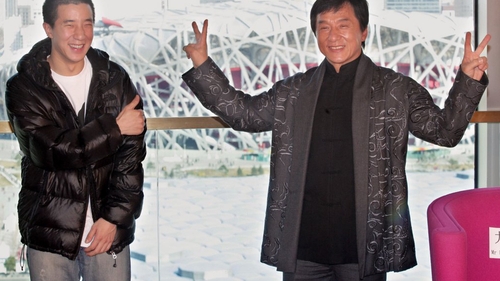Cum arată fiul lui Jackie Chan! Tânărul a făcut închisoare pentru acuzaţii legate de droguri