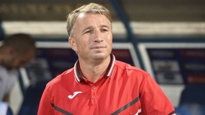 Drama neştiută prin care trece Dan Petrescu! Mama lui are afecţiuni grave la nivelul ochilor