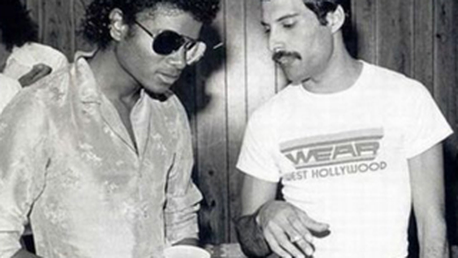 Michael Jackson si Freddie Mercury vor face un duet! Vezi aici detalii!