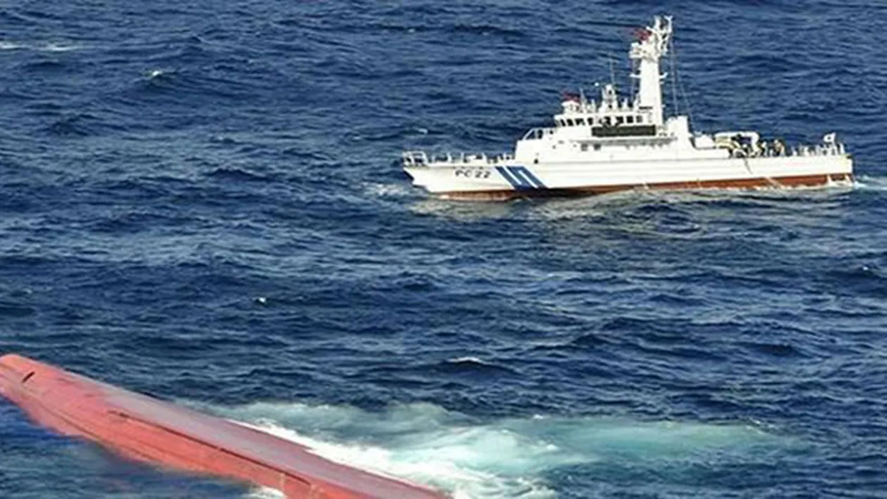 ULTIMA ORA! O nava de pescuit s-a scufundat: Cel puţin 43 de morti