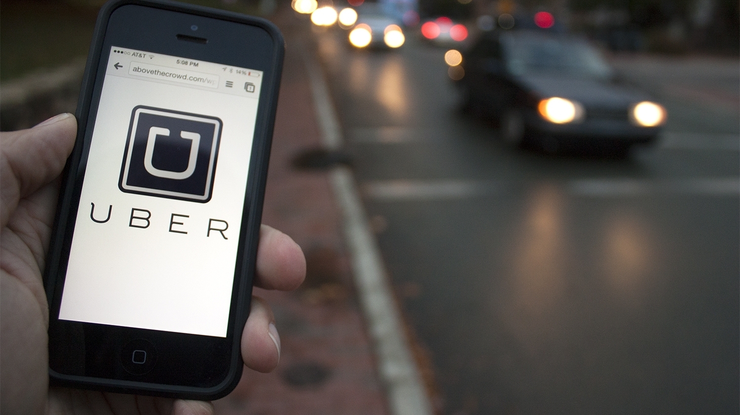 Uber ar putea fi interzis în Bucureşti!