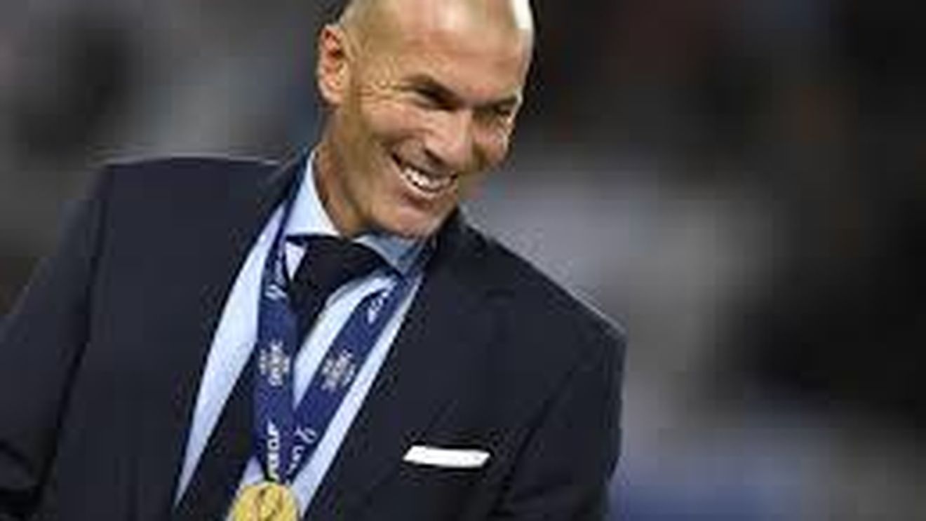 Zizou şi-a prelungit acordul cu Real Madrid!