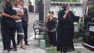 Cancan.ro vă prezintă în exclusivitate absolută! Imagini cutremurătoare cu părinţii Denisei
