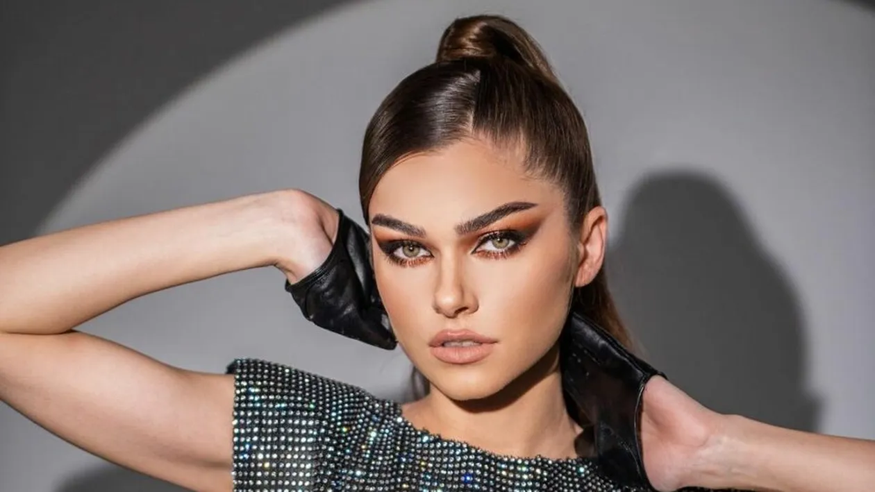 Theo Rose a făcut marele anunț! Artista a dezvăluit numele bebelușului + primele imagini cu burtica de gravidă