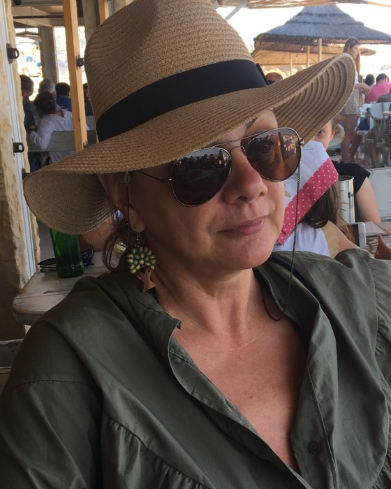Carmen Tănase: "Eu am trăit un «golden age», dacă vrei să îi spui așa, ba chiar două, la vremea respectivă! Primul a fost «Lacrimi de iubire», care a avut un impact extraordinar și al doilea a fost seria cu țigani, cu «Flacăra» și cu «State»!" (Foto> INstagram)