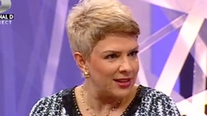 Teo a primit cea mai frumoasa declaratie: "Ce frumoasa esti. Cat de bine arati" Teo: "Te iubesc. Esti genial"