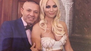 Nicolae Guţă s-a făcut de râs de Revelion! Toată lumea a observat detaliul uluitor din fotografie