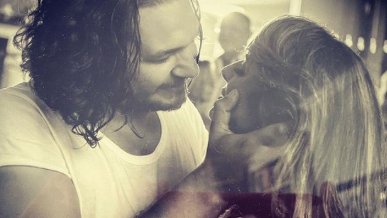 Femeia pe care Florin Dumitrescu o vedea pe ascuns. Chef-ul de la Antena 1 a recunoscut totul despre începutul relației cu soția sa: "Ne feream de ochii lumii"