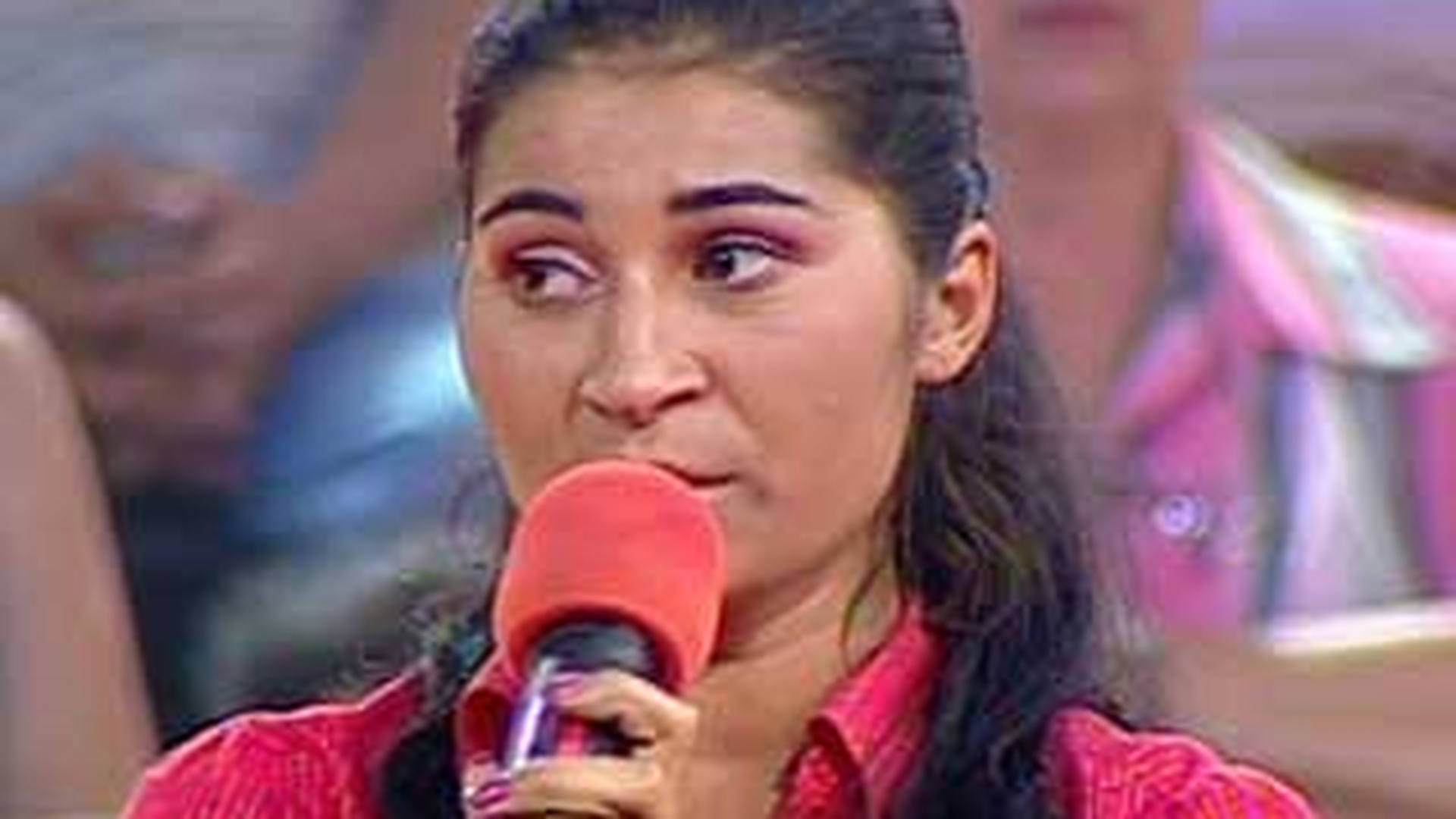 Ramona, fiica lui Ionita de la Clejani, despre sotul ei: "Prostia mea a fost ca nu am depus niciodata reclamatie! Este un om foarte violent"