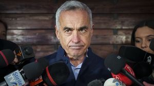 Călin Georgescu, mason?! Ar fi participat la evenimentul din Sala Oglinzilor, de pe 24 ianuarie 1993