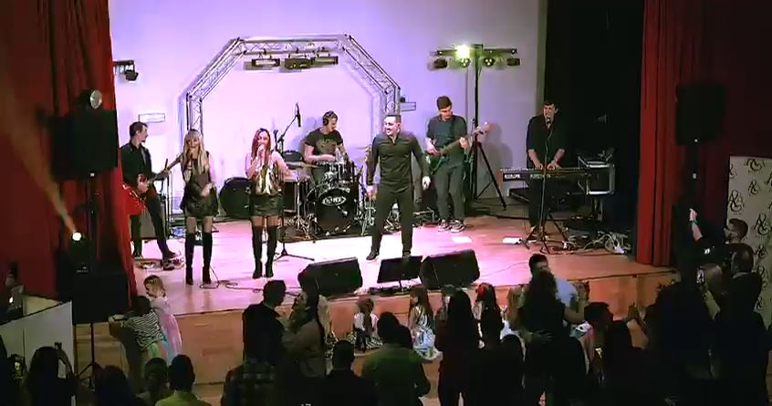 Ștefan Stan și trupa lui au concertat la Londra, în premieră